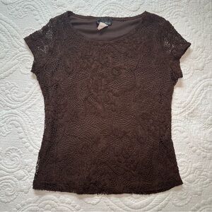 Brittany Black Y2K Lace Baby Tee. Size Medium. Chocolate brown.